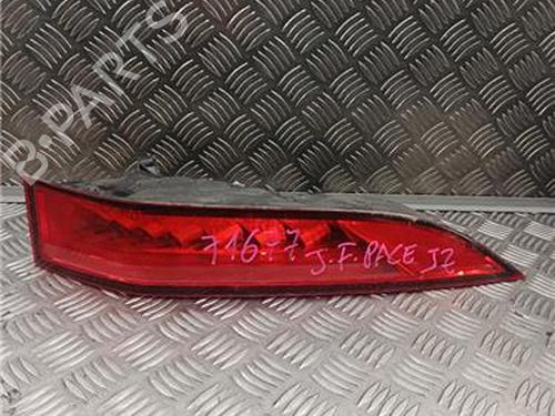 left-taillight-jaguar-f-pace-x761-2015-34145415 main image