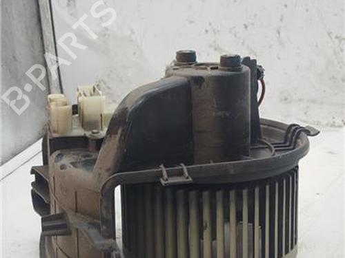 Used Heater blower motor RENAULT CLIO III (BR0/1, CR0/1) 1.5 dCi (64 hp) 25750229