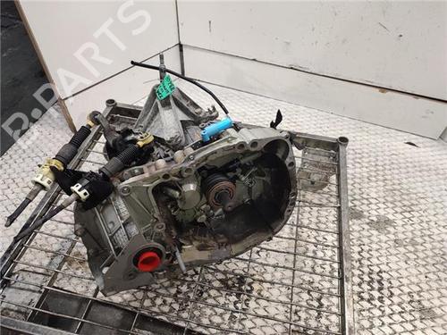 gearbox-renault-clio-iii-br01-cr01-2005-2006-2007-2008-2009-2010-2011-2012-2013-2014-32151121 main image