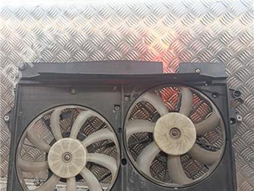 Used Radiator fan TOYOTA AVENSIS Estate (_T27_) 2.2 D-4D (ADT271_, ADT271R) (150 hp) 32658964
