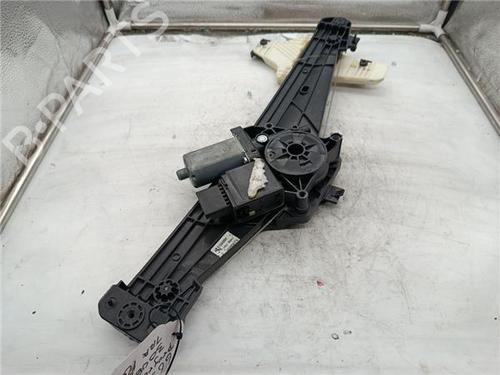 Used Other PEUGEOT 3008 II SUV (MC_, MR_, MJ_, M4_) 1.2 THP/ PureTech 130 (MRHNSM, MRHNSU, MRHNSJ, MRHNYW,... (131 hp) 31348411