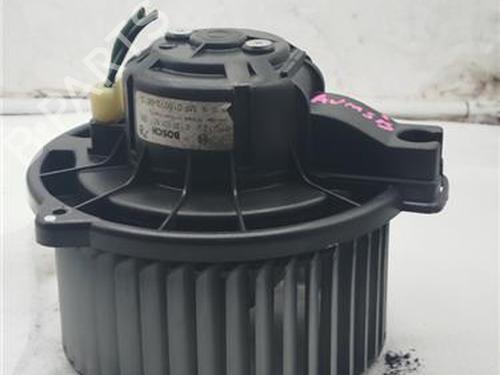 Ventilator motor TOYOTA AVENSIS (_T25_) 1.8 VVT-i (ZZT251_, ZZT251R) (129 hp) 24920043
