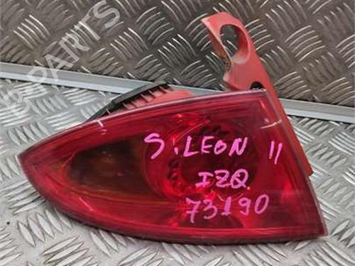 Used Left taillight Left taillight SEAT LEON (1P1) 1.9 TDI (105 hp) 40274347 40274347