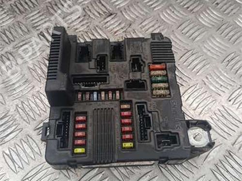 Used Fuse box Fuse box RENAULT MEGANE II Saloon (LM0/1_) 1.6 (113 hp) 36345573 36345573