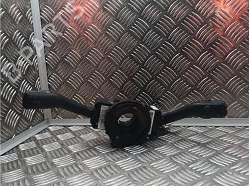 Spak kontakt SKODA OCTAVIA I (1U2) 1.9 TDI (130 hp) 31796179