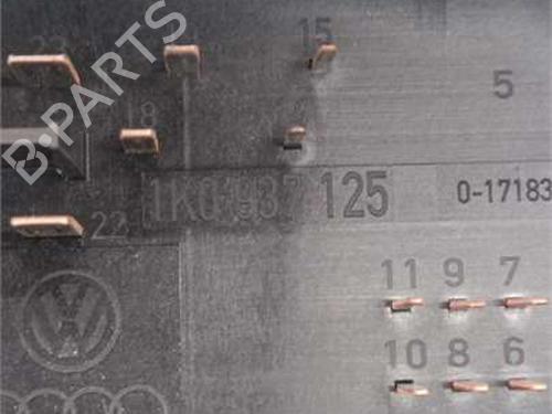 Fuse box SEAT LEON (1P1) 1.9 TDI | BP36148069E1 - Image 3