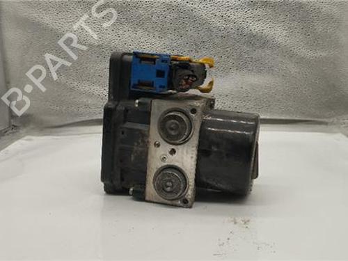 Używane Pompa ABS RENAULT MEGANE III Hatchback (BZ0/1_, B3_) 1.5 dCi (106 hp) 29986512