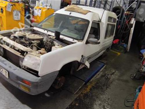 Brugte RENAULT RAPID Box Body/MPV (F40_, G40_) 1.4 (F40U, F40V) (75 hp) 4287975