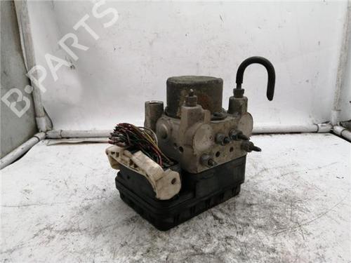 ABS Bremseaggregat TOYOTA RAV 4 II (_A2_) 2.0 4WD (ACA21, ACA20) (150 hp) 27306802