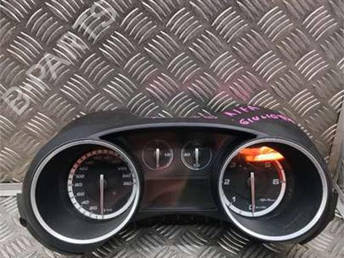 Used Instrument cluster Instrument cluster ALFA ROMEO GIULIETTA (940_) 2.0 JTDM (940.FXL1A) (140 hp) 40241223 40241223