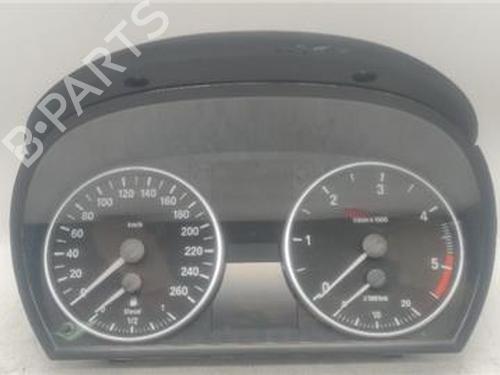 Used Instrument cluster BMW 3 (E90) 318 d (122 hp) 18391149