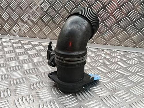 Used Mass air flow sensor SEAT TOLEDO III (5P2) 1.9 TDI (105 hp) 32399759