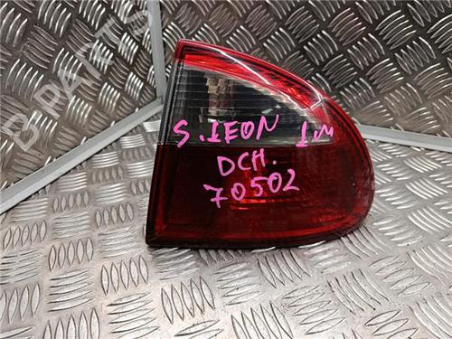 Used Right taillight SEAT LEON (1M1) 1.9 TDI (110 hp) 30714801