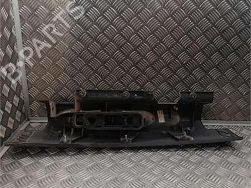 Venstre baglygte RENAULT TRAFIC II Platform/Chassis (EL) 1.9 dCi 100 (EL0C) | BP38714167C34 - Image 2