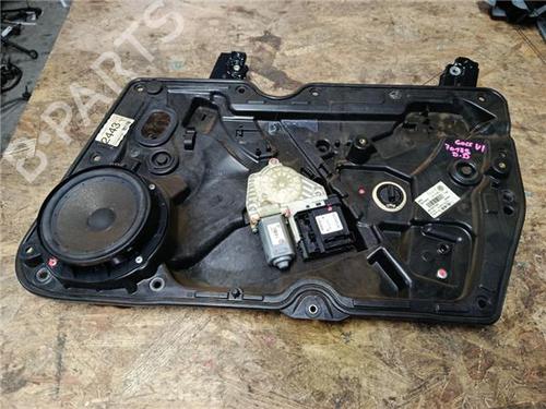 BP29986538O1 main image