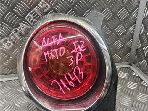 Used Left taillight Left taillight ALFA ROMEO MITO (955_) 1.3 MultiJet (955AXP1A, 955AYC1A) (95 hp) 33893367 33893367