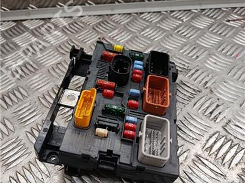 Used Fuse box Fuse box PEUGEOT 207 (WA_, WC_) 1.4 (73 hp) 34410316 34410316