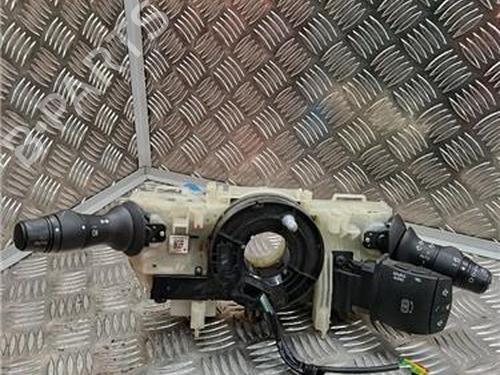 Used Switch RENAULT MEGANE III Hatchback (BZ0/1_, B3_) 1.2 TCe (BZ2B, BZ11) (116 hp) 30366765