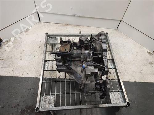 Gearbox HYUNDAI SANTA FÉ I (SM) 2.0 CRDi | BP24103002M3 