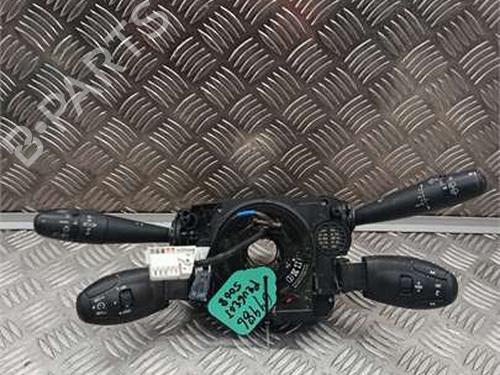 switch-peugeot-5008-0u_-0e_-2009-2010-2011-2012-2013-2014-2015-2016-2017-36147964 main image