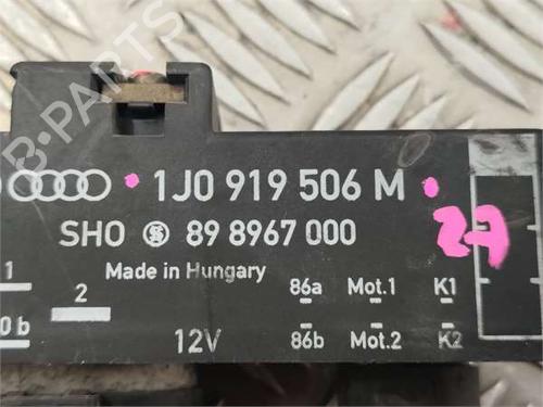 Electronic module SKODA FABIA II (542) 1.4 TDI | BP38313441M83 - Image 3