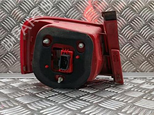 Right taillight VW PASSAT B6 (3C2) 2.0 TDI | BP31865317C35