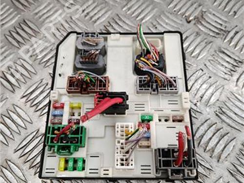 Used Fuse box Fuse box 34410330 34410330