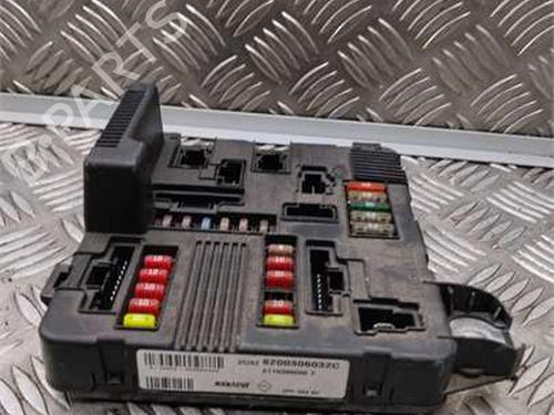 electronic-module-renault-scenic-ii-jm01_-2003-2004-2005-2006-2007-2008-2009-2010-40110946 main image