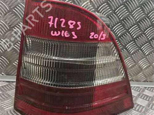 Used Right taillight Right taillight MERCEDES-BENZ M-CLASS (W163) ML 320 (163.154) (218 hp) 34572888 34572888