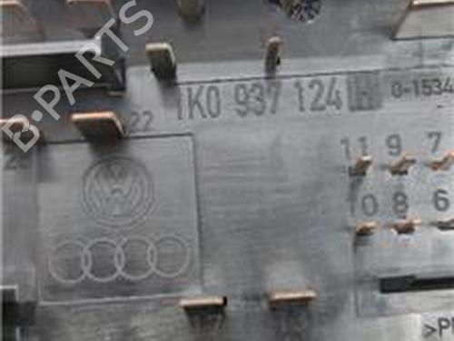 Fuse box VW GOLF V (1K1) 1.9 TDI | BP27306779E1 