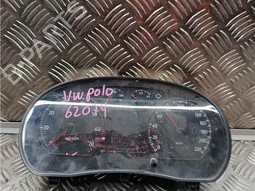 Used Instrument cluster Instrument cluster VW POLO IV (9N_, 9A_) [2001-2014] 33478480 33478480