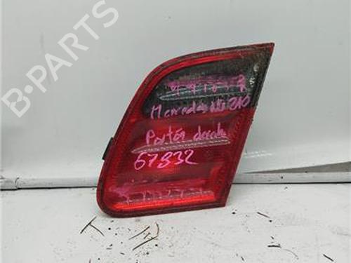 Used Right tailgate light MERCEDES-BENZ E-CLASS (W210) E 320 CDI (210.026) (197 hp) 22684511