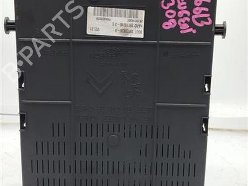 Fuse box PEUGEOT 308 I (4A_, 4C_) 1.6 16V | BP23207797E1 