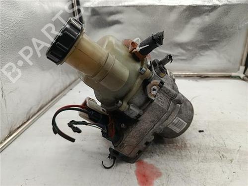 Used Steering pump DACIA DOKKER Box Body/MPV 1.5 dCi (FEAJ) (90 hp) 30867550