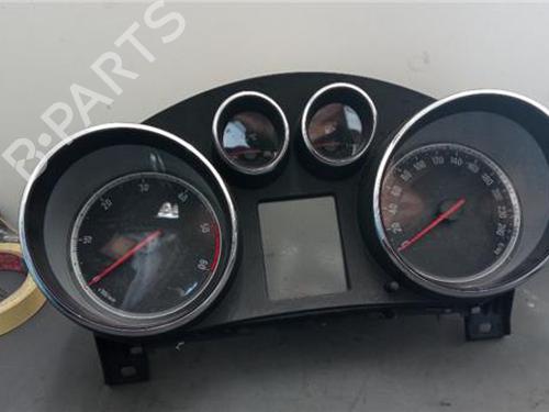 Used Instrument cluster OPEL INSIGNIA A Saloon (G09) 2.0 CDTI (69) (160 hp) 18388092