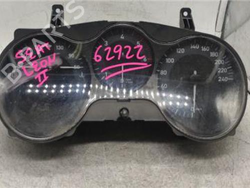 Used Instrument cluster SEAT LEON (1P1) 2.0 TDI 16V (140 hp) 18392120