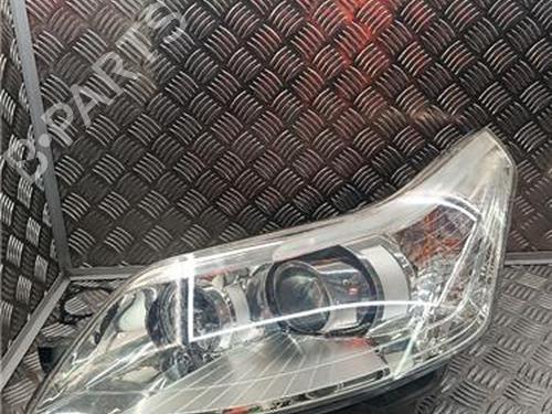 Used Left headlight CITROËN C4 Coupe (LA_) 1.4 16V (88 hp) 32845768