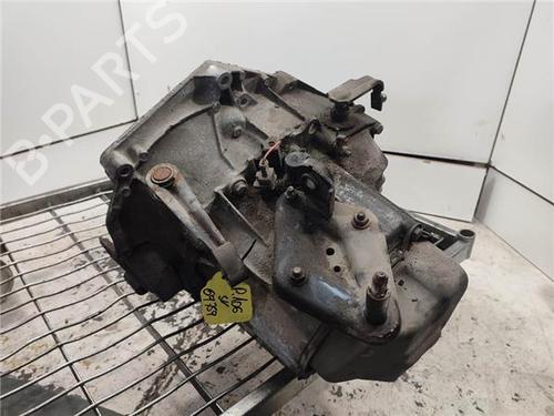 Used Gearbox PEUGEOT 106 II (1A_, 1C_) 1.4 i (75 hp) 28613568