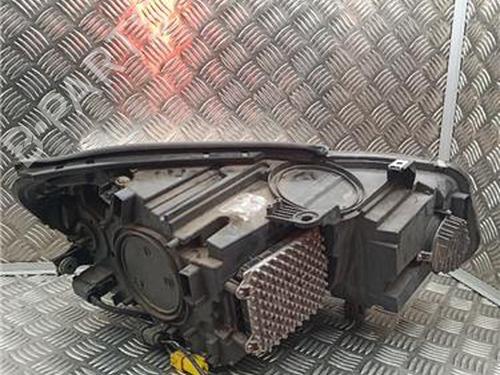 Left headlight BMW 2 Active Tourer (F45) 218 i | BP33221528C28 - Image 2