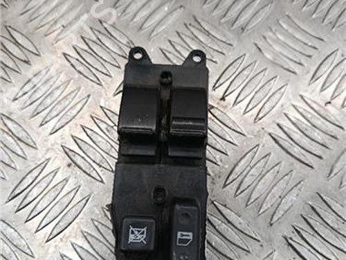 Used Left front window switch TOYOTA COROLLA (_E12_) 1.4 D (NDE120_, NDE120R) (90 hp) 30797727