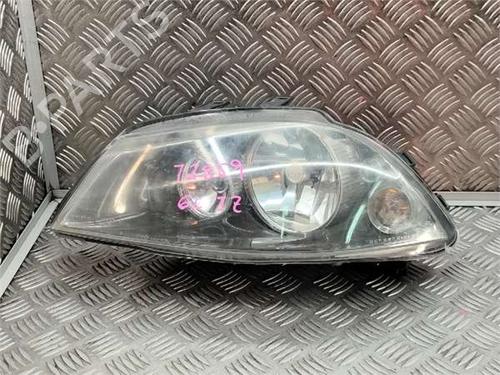 Used Left headlight Left headlight SEAT IBIZA III (6L1) 1.9 TDI (100 hp) 40438382 40438382