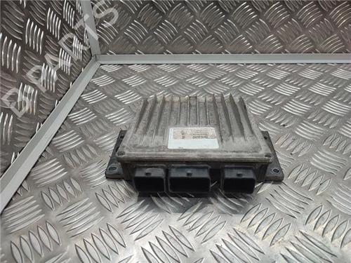 Used Electronic module RENAULT KANGOO (KC0/1_) 1.5 dCi (KC07) (65 hp) 30502634