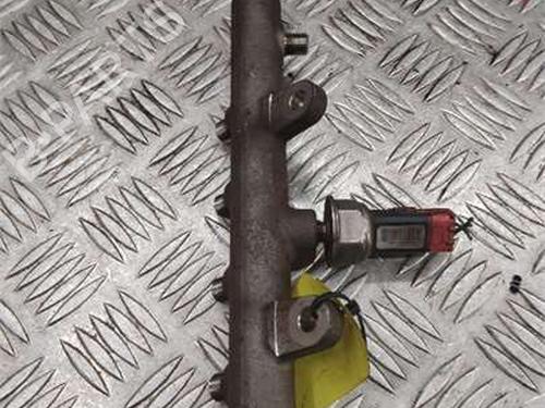 injection-rail-renault-megane-ii-saloon-lm01_-2003-39180531 main image