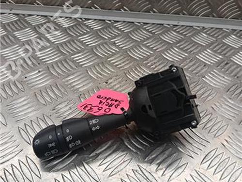 Used Switch DACIA SANDERO II TCe 90 (B8M1, B8MA, B8AC) (90 hp) 32075515
