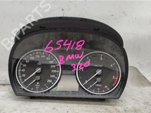 Used Instrument cluster BMW 3 Touring (E91) 320 d (177 hp) 18405337