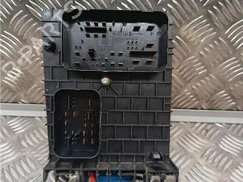 Used Fuse box Fuse box SEAT TOLEDO III (5P2) 2.0 TDI 16V (140 hp) 34176380 34176380