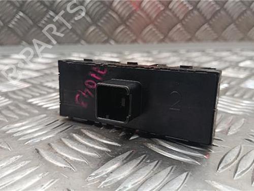 Left front window switch VW TOURAN (1T3) 2.0 TDI | BP31984890I27