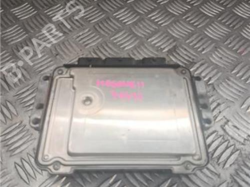 Used Electronic module Electronic module RENAULT MEGANE II Coupé-Cabriolet (EM0/1_) 1.9 dCi (120 hp) 33478449 33478449