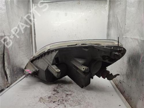Right headlight OPEL ZAFIRA B Box Body/MPV (A05) 1.9 CDTI VAN (M75) | BP29577380C29 