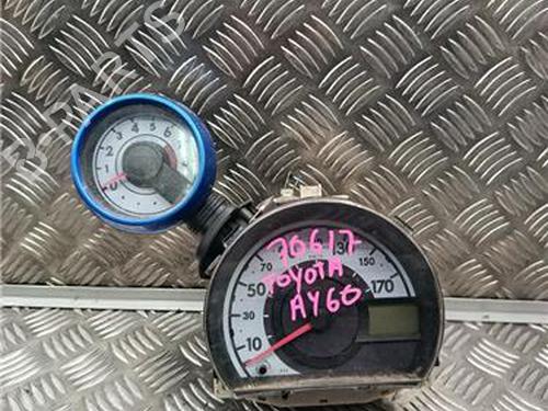 Used Instrument cluster Instrument cluster TOYOTA AYGO (_B1_) 1.0 GPL (KGB10_) (68 hp) 33893343 33893343